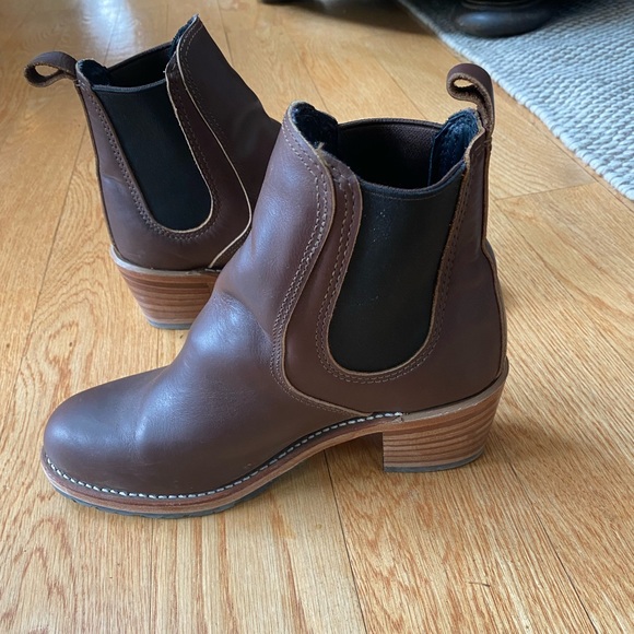Red Wing Heritage Chelsea Boots - Picture 11 of 11